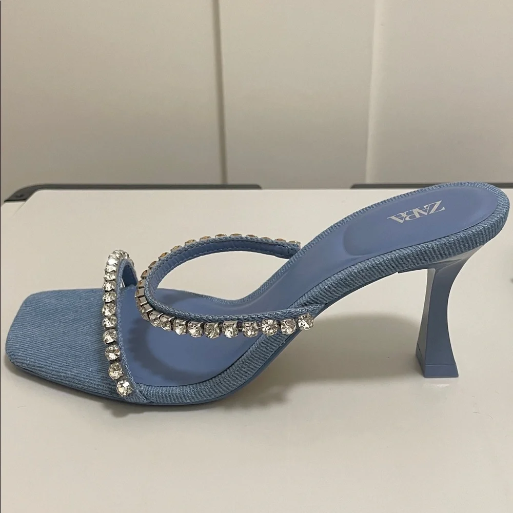 ZARA Light Blue Denim Rhinestone Heeled Sandals EU 35 - Picture 4 of 9